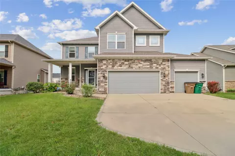 180 Bridgewood Dr, West Des Moines, IA 50266
