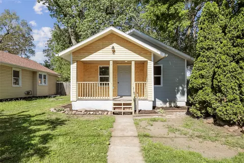 1502 Idaho St, Des Moines, IA 50316