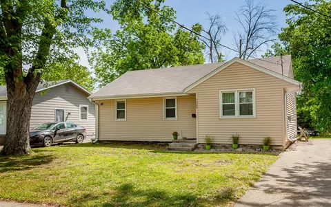 1309 Mccormick St, Des Moines, IA 50316
