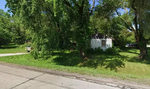4599 NE Aurora Ave, Des Moines, IA 50317