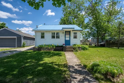 503 Maple Ave, Woodward, IA 50276