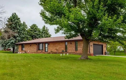 7096 NE 110th Ave, Bondurant, IA 50035