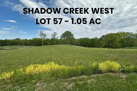 3527 NW 183rd St, Clive, IA 50325