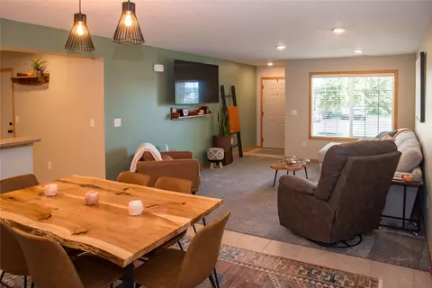 601 Orchard Hills Dr #7008, Norwalk, IA 50211