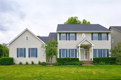 5806 Wistful Vista Dr, West Des Moines, IA 50266