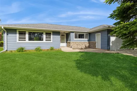 1531 Harding Ave, Ames, IA 50010