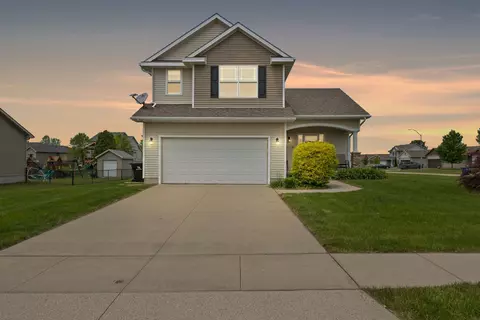 4906 NW 5th St, Ankeny, IA 50023