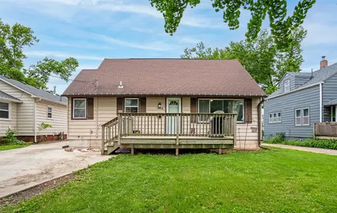 1452 55th St, Des Moines, IA 50311