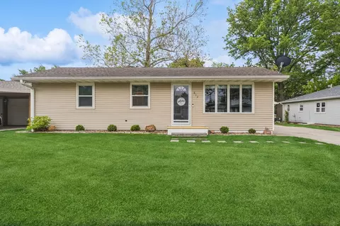 612 W Jackson St, Monroe, IA 50170