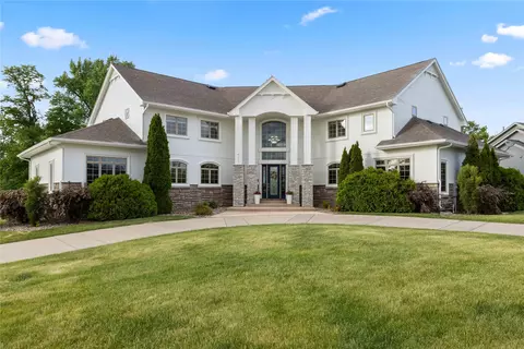 4123 NW 95th Pl, Polk City, IA 50226