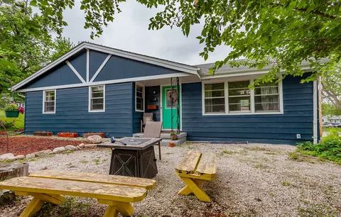 3020 62nd St, Des Moines, IA 50322