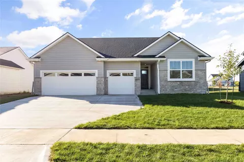 3609 NW 27th St, Ankeny, IA 50023