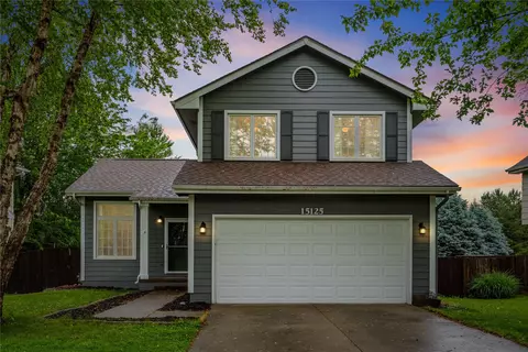 15125 Summit Dr, Clive, IA 50325