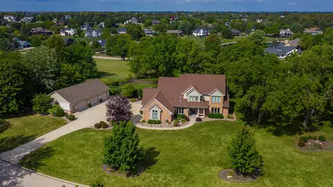 760 SE Walnut Ridge Dr, Waukee, IA 50263