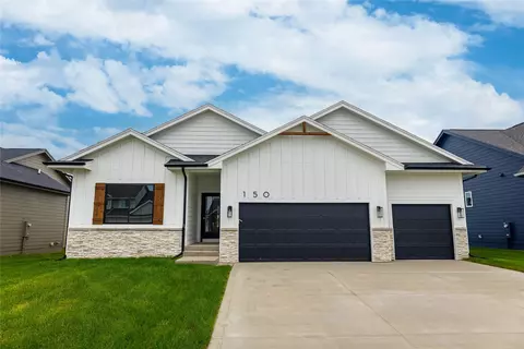 150 NW Ashley Ct, Waukee, IA 50263