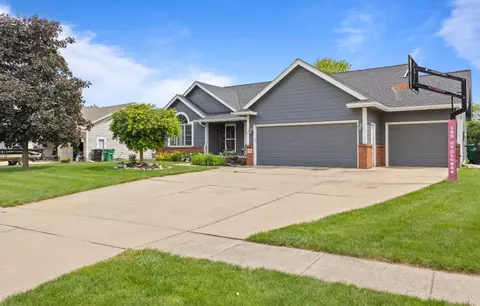 3309 SW 26th St, Ankeny, IA 50023