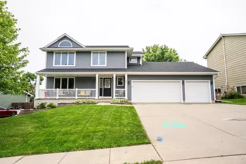 301 W Maple St, Runnells, IA 50237