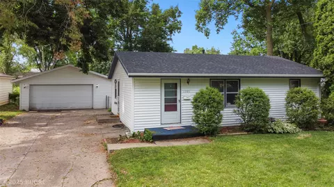 1321 SW Lynn Dr, Ankeny, IA 50023