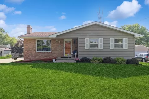 6865 NW 6th Dr, Des Moines, IA 50313