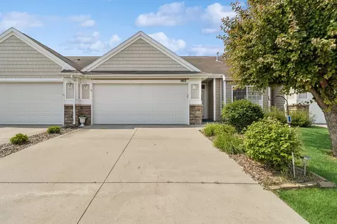 903 NE Wisteria Ln, Ankeny, IA 50021