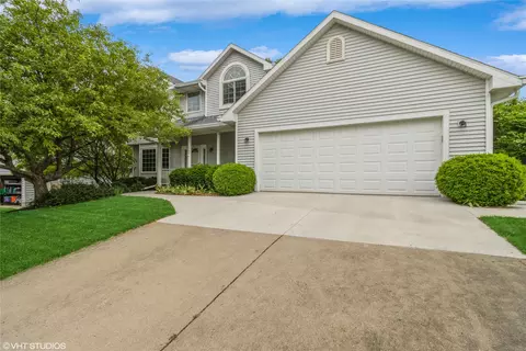 525 NE Stoneridge Dr, Ankeny, IA 50021