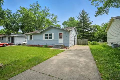 4413 SE 7th St, Des Moines, IA 50315