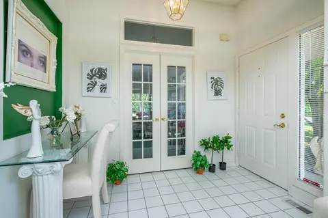 2801 Ep True Pkwy #201, West Des Moines, IA 50265