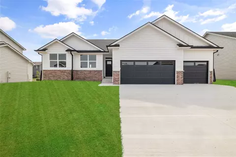3605 NW 27th St, Ankeny, IA 50023