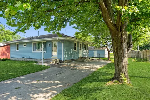 2601 E Douglas Ave, Des Moines, IA 50317