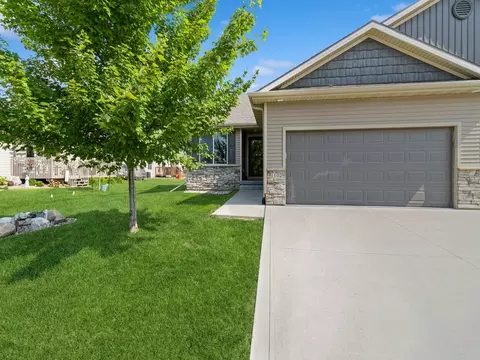 1102 NE 15th Ln, Ankeny, IA 50021