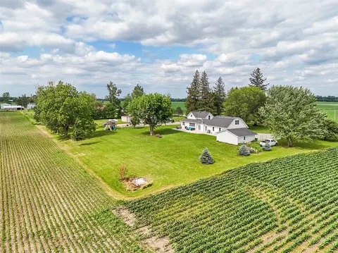 8360 NE 56th St, Bondurant, IA 50035
