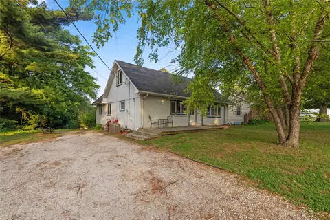 2717 S Union St, Des Moines, IA 50315