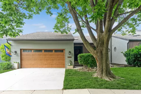 4922 Cedar Dr, West Des Moines, IA 50266