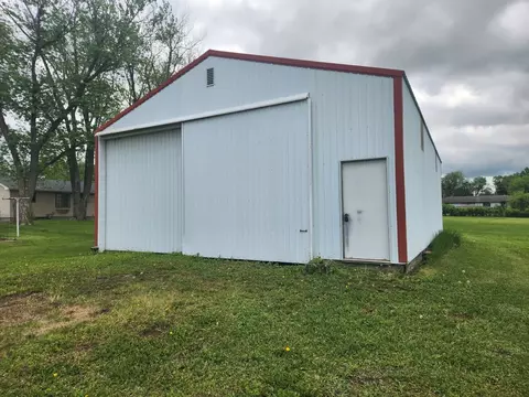 610 S G Ave, Lovilia, IA 50150