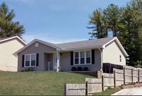 113 E 36th St, Des Moines, IA 50317