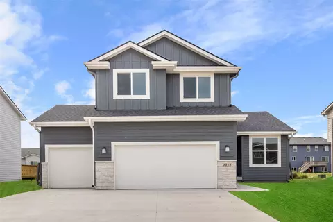 3515 NW 27th St, Ankeny, IA 50023