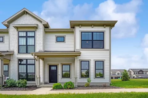 2032 SW Chautauqua Ln, Ankeny, IA 50023