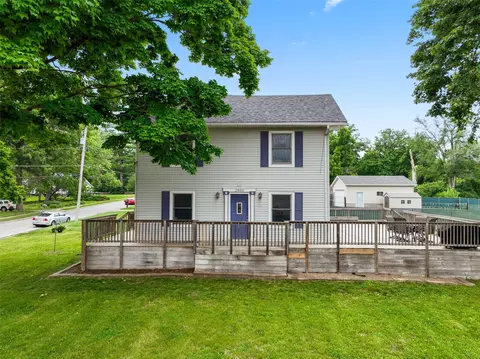 2800 E Douglas Ave, Des Moines, IA 50317