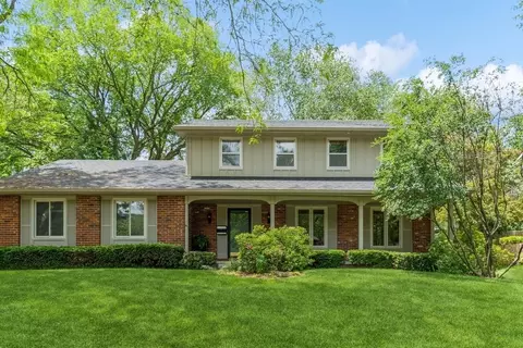 520 34th Pl, West Des Moines, IA 50265