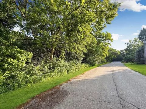 lot14 NW 54th Ct, Johnston, IA 50131