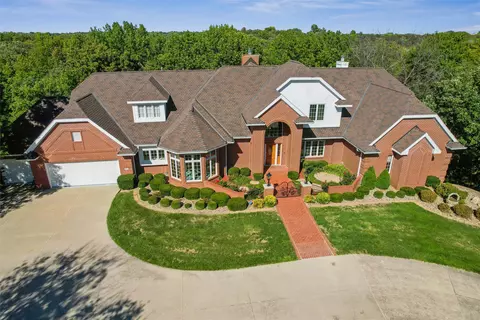 501 S 33rd St, West Des Moines, IA 50265