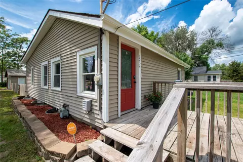 1234 E 26th Ct, Des Moines, IA 50317