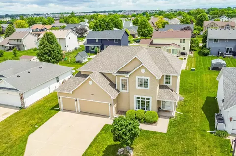 1201 NW Norton St, Grimes, IA 50111