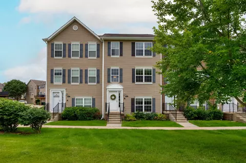 928 NE Kamies Ln, Ankeny, IA 50021