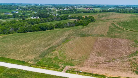 16295 Kennedy St, Indianola, IA 50125