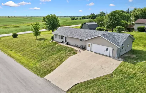 602 8th St, Malcom, IA 50157