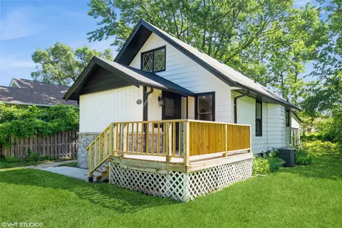 3215 E 8th St, Des Moines, IA 50316