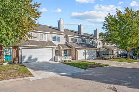 1323 SE Delaware Ave #10, Ankeny, IA 50021