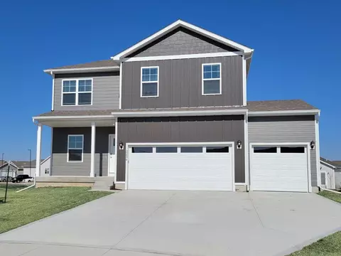 2834 NW 29th St, Ankeny, IA 50023