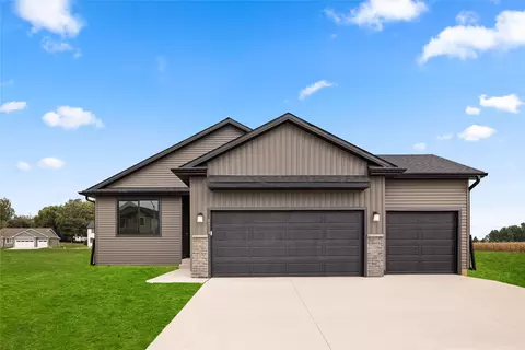 6524 NE George Ave, Pleasant Hill, IA 50327